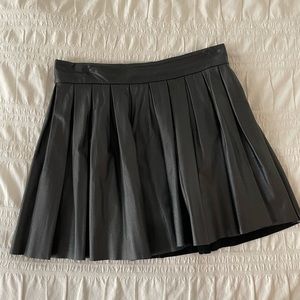 Alice + Olivia leather pleated mini skirt